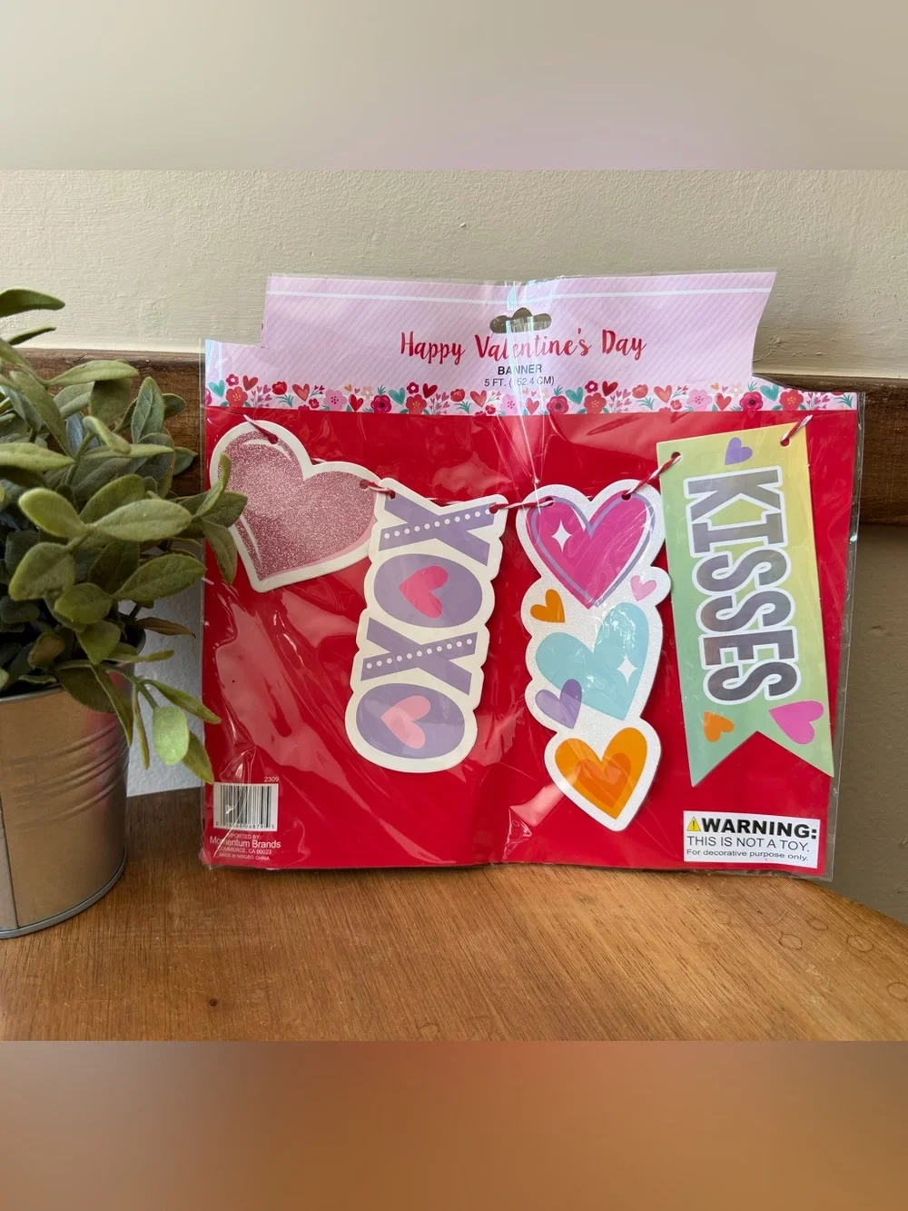 Hobby Lobby Pink Red Valentine's Day Kisses XOXO Heart Banner